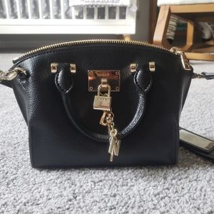 NWT DKNY Crossbody Bag